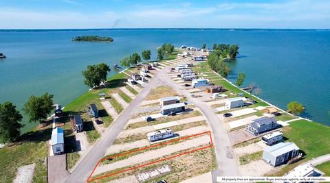 6392 Peninsula Rd, Kerens, TX 75144