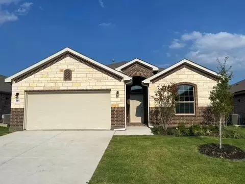 805 Chaplin Dr, Fort Worth, TX 76247