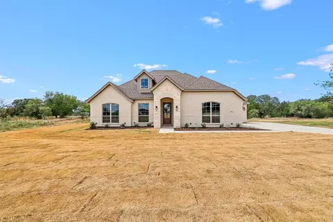715 Saddle Spur Trl, Weatherford, TX 76087