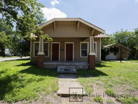 309 4th St, Brownwood, TX 76801
