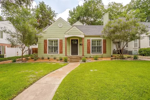 4217 Calmont Ave, Fort Worth, TX 76107