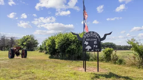 3322 County Road 1105, Celeste, TX 75423 photo 10