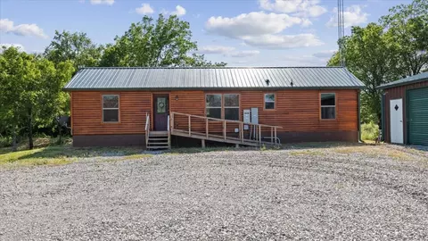 3322 County Road 1105, Celeste, TX 75423 photo 12