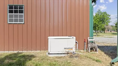 3322 County Road 1105, Celeste, TX 75423 photo 32