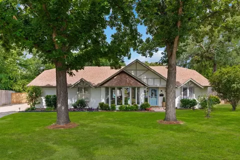 503 Copher Ct, Euless, TX 76040