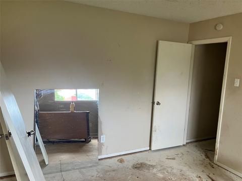 2626 Nina Cir, Grand Prairie, TX 75052