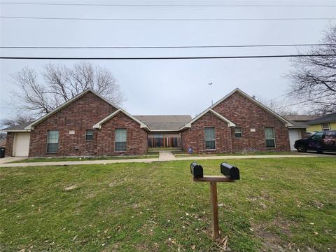 3153 Broadmoor Dr, Fort Worth, TX 76116