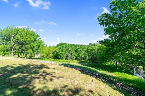 3207 Koscher Dr, Grand Prairie, TX 75104