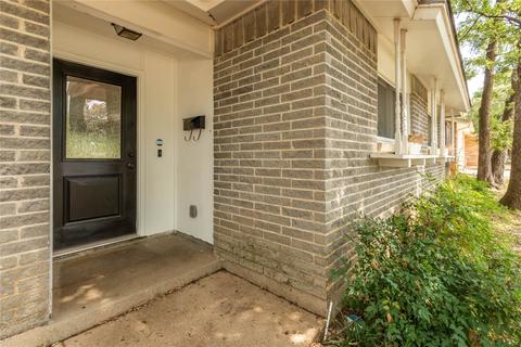 1216 Donley Dr, Euless, TX 76039 photo 4