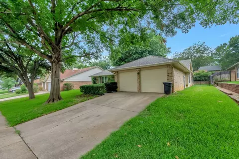 710 Dickey Dr, Euless, TX 76040 photo 39