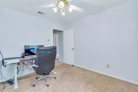 710 Dickey Dr, Euless, TX 76040 photo 28