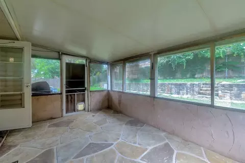 710 Dickey Dr, Euless, TX 76040 photo 32