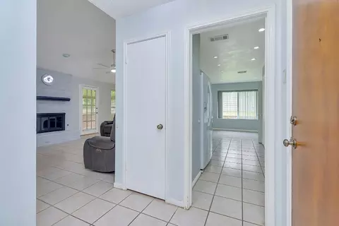 710 Dickey Dr, Euless, TX 76040 photo 29