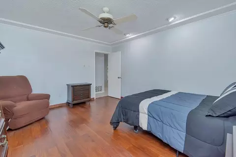 710 Dickey Dr, Euless, TX 76040 photo 10