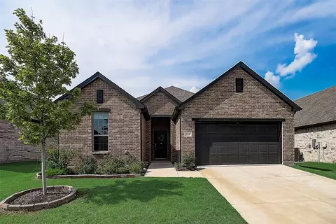 203 Chase Creek Dr, Lavon, TX 75166