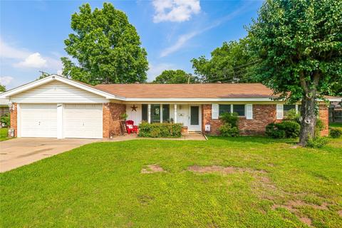 4904 Katherine Dr, North Richland Hills, TX 76180