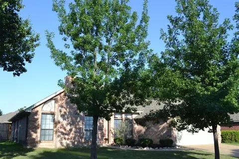 1308 Downwood Dr, Burleson, TX 76028