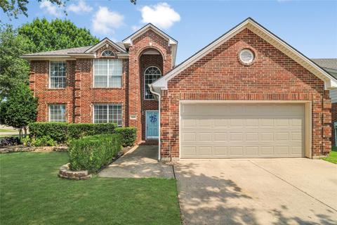 2207 Denham Dr, Arlington, TX 76001