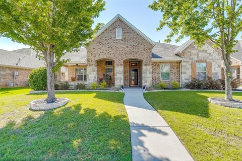 836 Valley Ridge Rd, Burleson, TX 76028