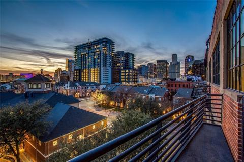 2220 Canton St #405, Dallas, TX 75201