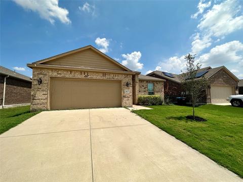312 Marble Creek Dr, Fort Worth, TX 76131