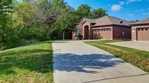 3012 Mitchell Ct, Arlington, TX 76010