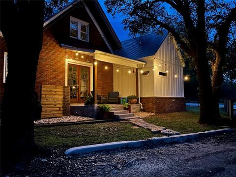 2010 Fisher St, Goldthwaite, TX 76844