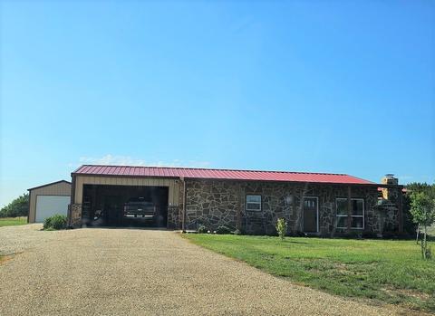 111 Pr 2656, Walnut Springs, TX 76690