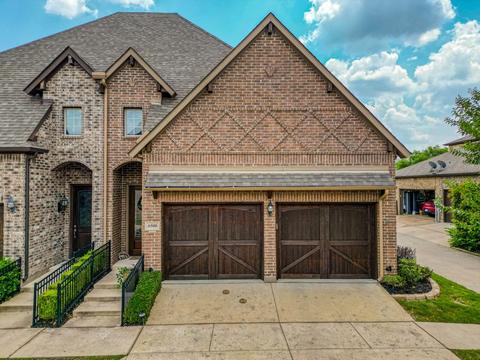 6500 Briar Pointe Dr, North Richland Hills, TX 76182