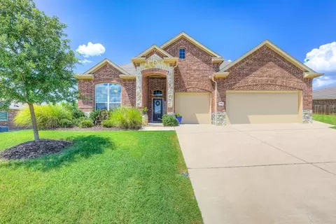 549 Winnetka Dr, Oak Point, TX 75068