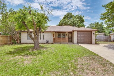 212 West Ct, Glenn Heights, TX 75154
