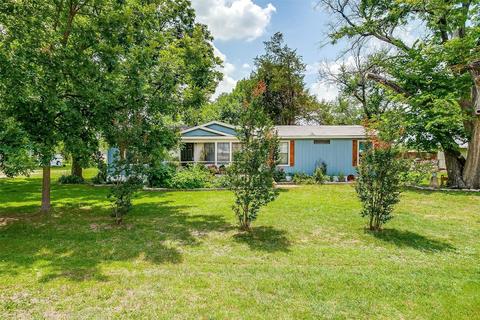 301 N Main St, Joshua, TX 76058