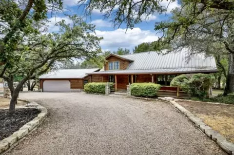2900 Galaxy St, Granbury, TX 76049