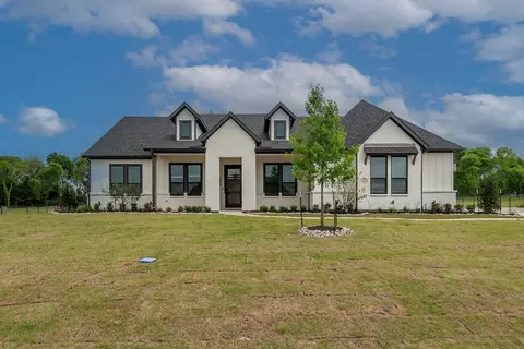 124 Stockton Dr, Van Alstyne, TX 75495