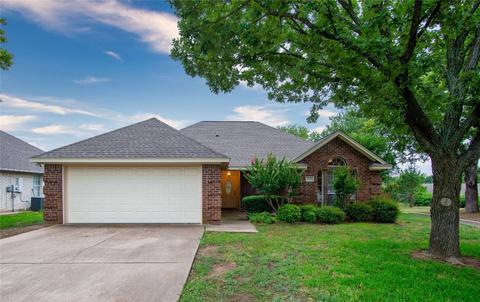 122 Chimney Rock Dr, Weatherford, TX 76086