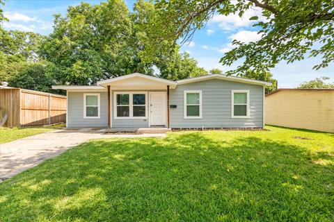 713 Seneca Dr, Garland, TX 75040