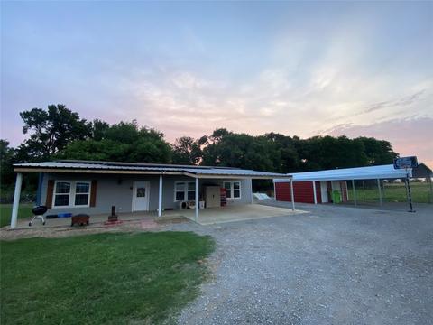993 Vz County Road 2406, Canton, TX 75103