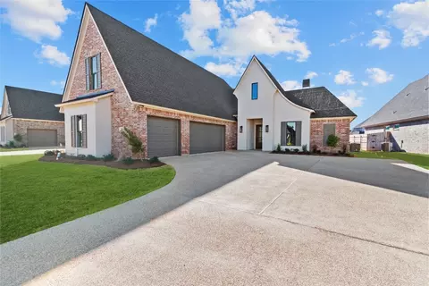 266 Poydras Ave, Bossier City, LA 71111
