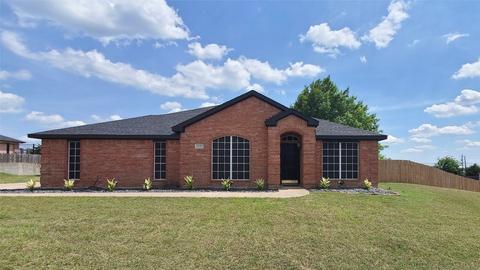 1540 Whiterock Dr, Midlothian, TX 76065
