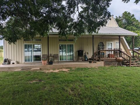 135 Pr 1519, Bridgeport, TX 76426