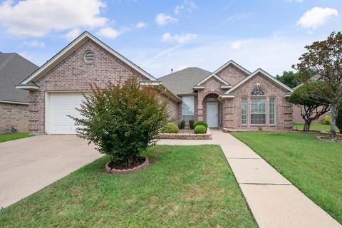 1311 Brittany Ln, Mansfield, TX 76063