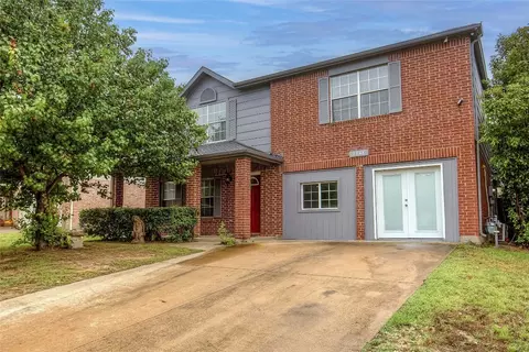 7148 Lanyon Dr, Dallas, TX 75227