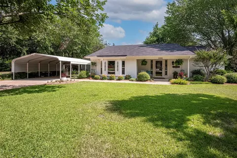 3206 Fox Fire Ln, Southlake, TX 76092