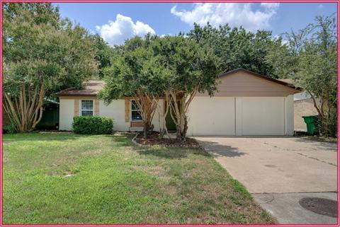 5716 Brent Dr, Haltom City, TX 76148