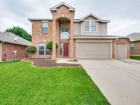 604 Cranbrook Dr, Fort Worth, TX 76131