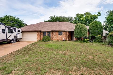 5206 Overridge Dr, Arlington, TX 76017