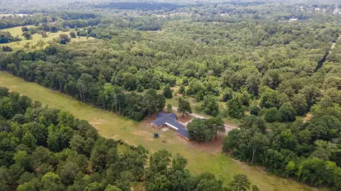 1000 N Warren St, Overton, TX 75684