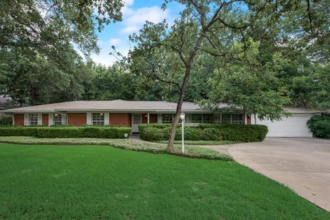 2325 N Carrier Pkwy, Grand Prairie, TX 75050