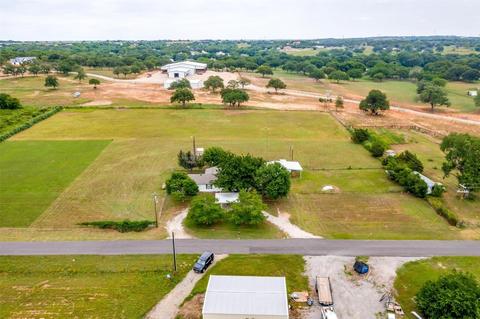 604 Price Ln, Weatherford, TX 76085