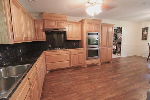 1701 Castle Dr, Clyde, TX 79510 photo 7